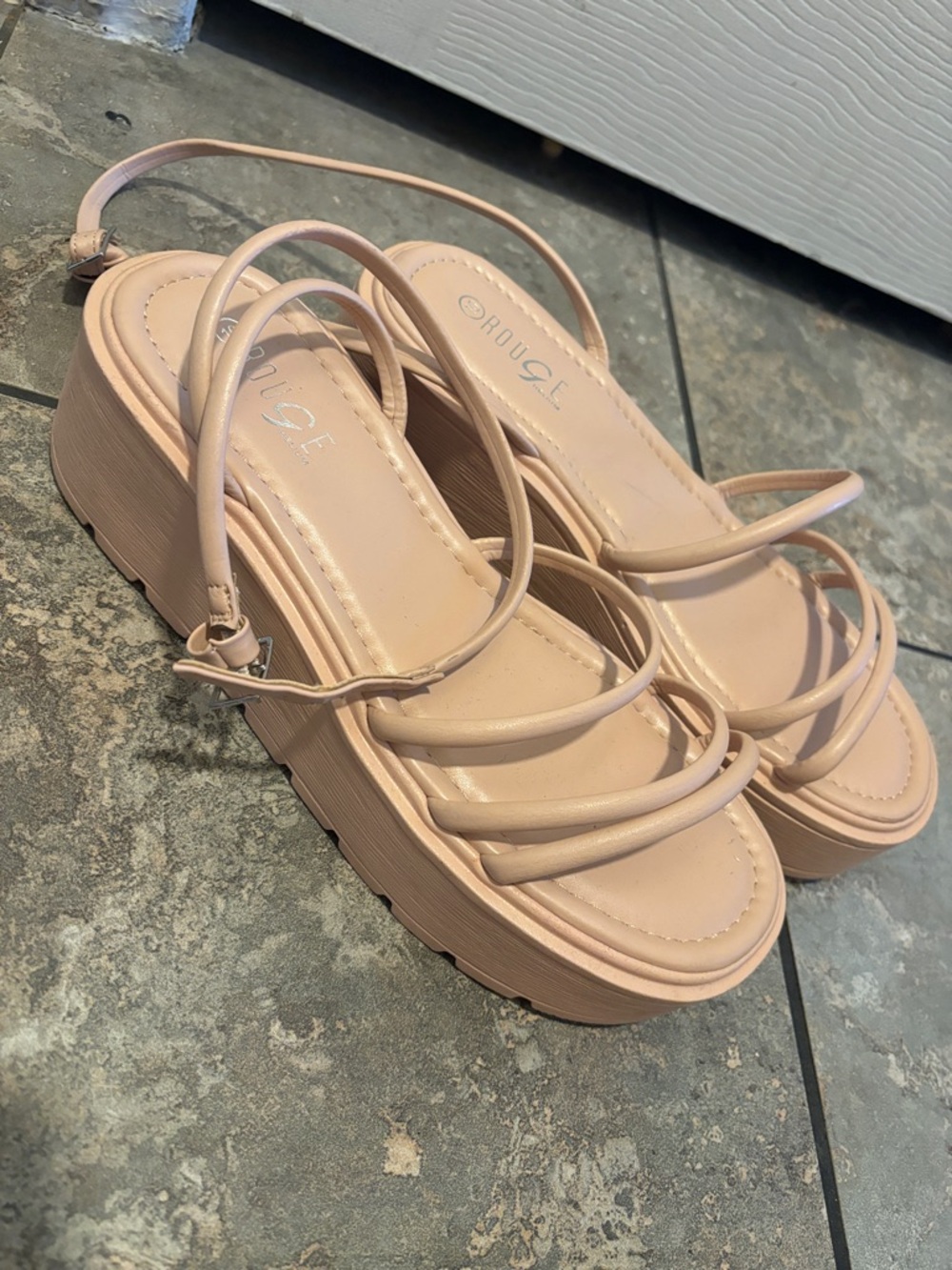 Platform Strappy Sandals in Nude -